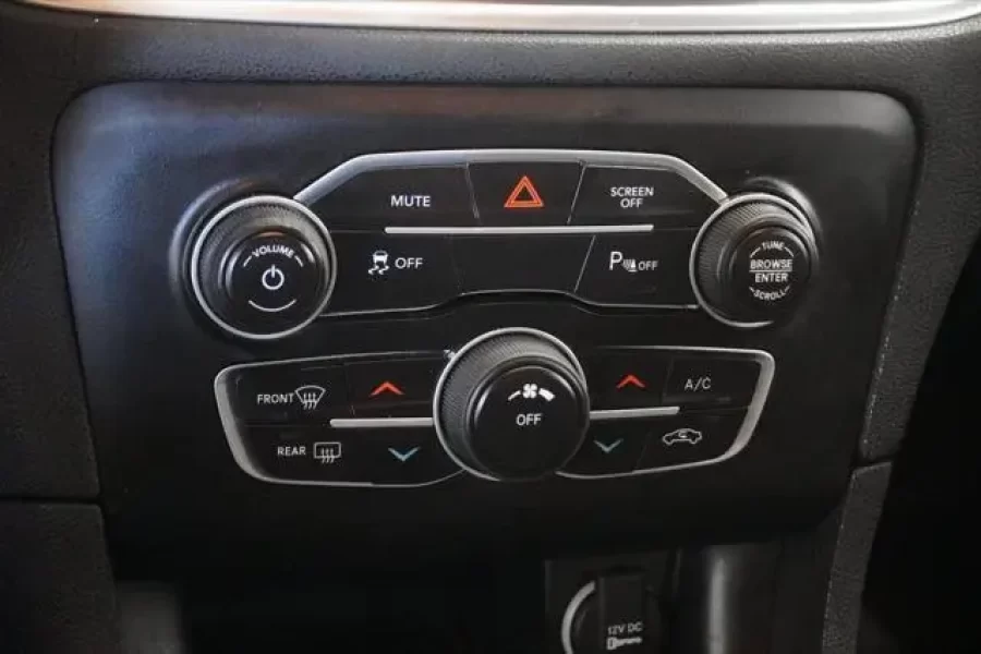 2018 Dodge Charger SXT