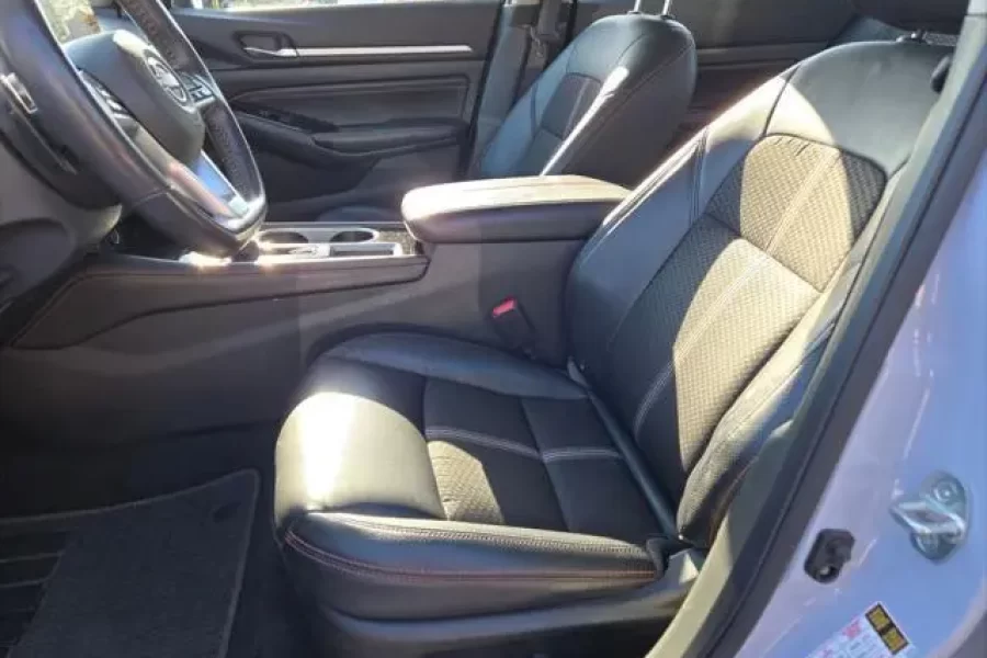 2023 Nissan Altima SR FWD