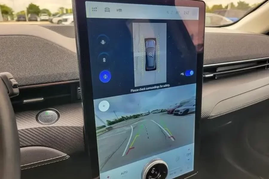 2021 Ford Mustang Mach-E Premium