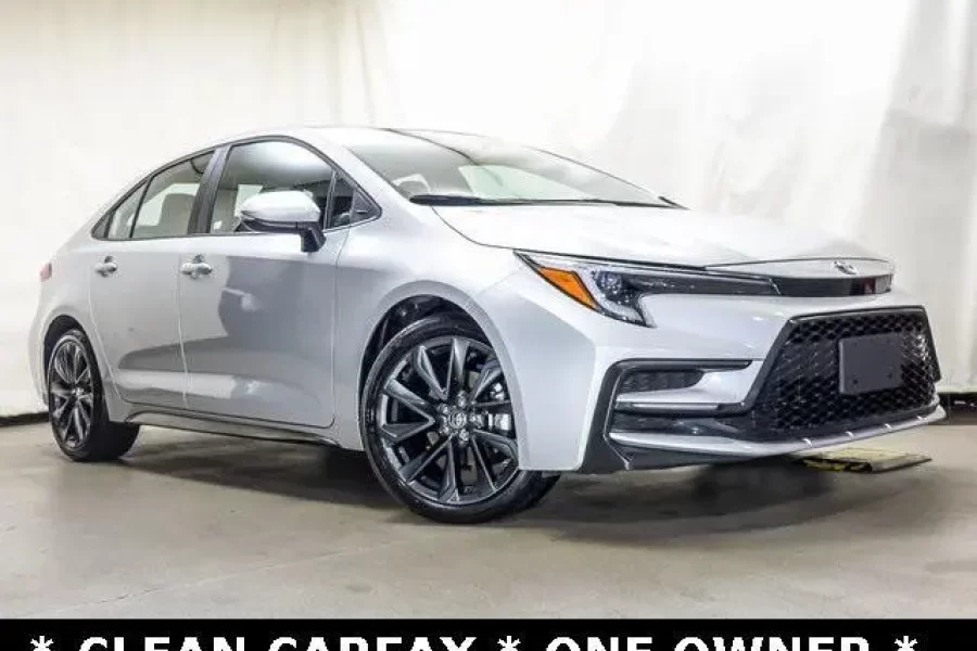 2025 Toyota Corolla SE